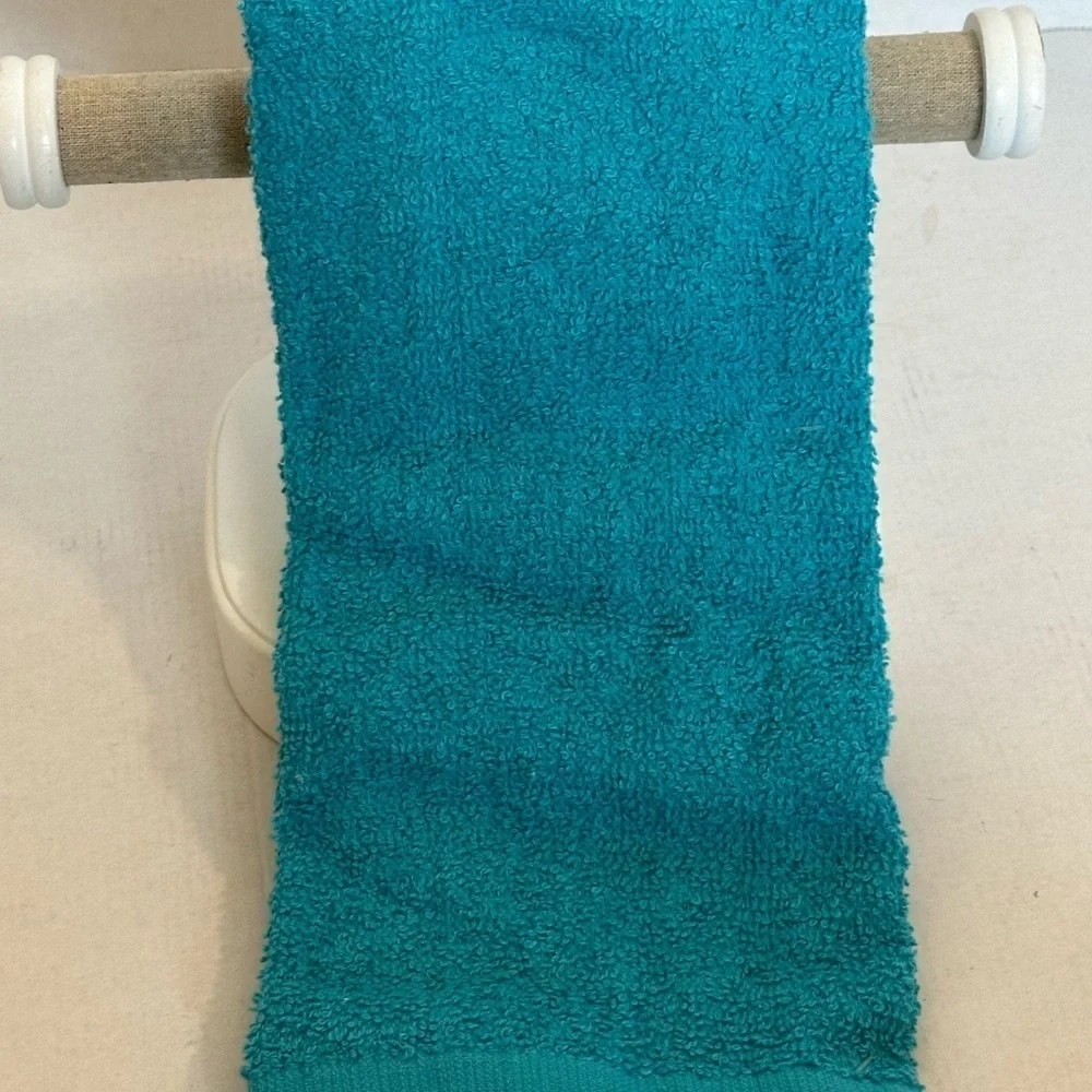 Pet Dog 2 pack hand Towel and Wash cloth- Teal NWT